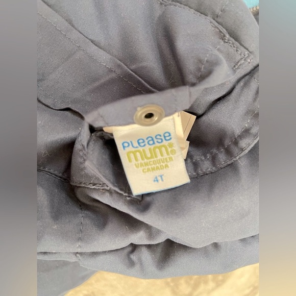 Please Mum, Unisex warm cosy reversible Vest. Excellent used condition. - Picture 4 of 6